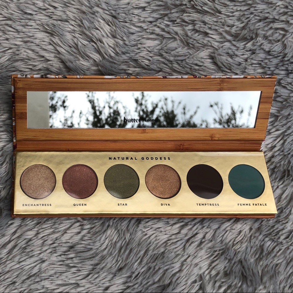 butter LONDON eyeshadow palette